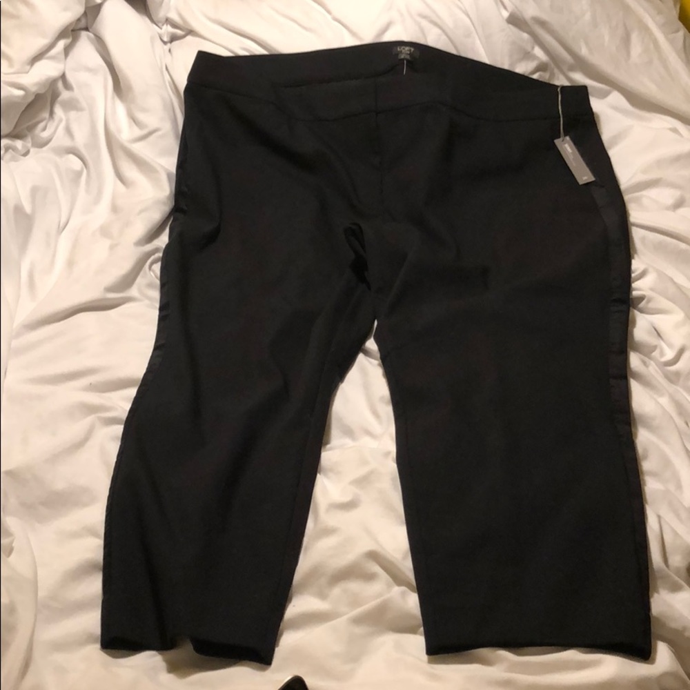 Velvet detailed pants